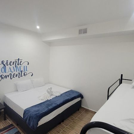 Surfo House Hotel & Hostel Tamarindo Exteriör bild
