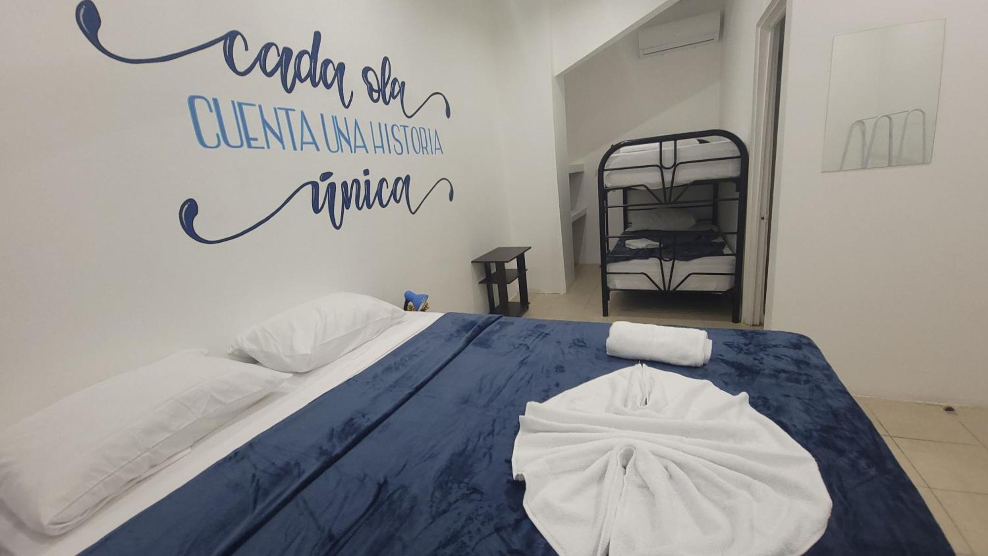 Surfo House Hotel & Hostel Tamarindo Exteriör bild